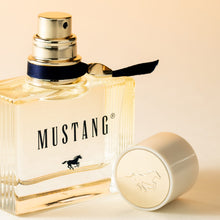Afbeelding in Gallery-weergave laden, Mustang Gold Signature
