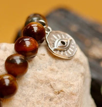 Afbeelding in Gallery-weergave laden, Uchu Reminders - Armband edelsteen tijgeroog

