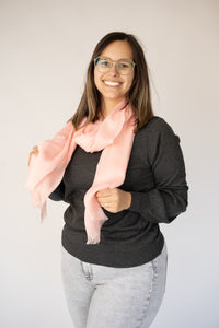 Lichte roze sjaal
